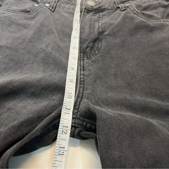 Refuge Denim High Waist Loose Fit Baggy Black Retro Jeans, size 5 - Picture 10 of 12